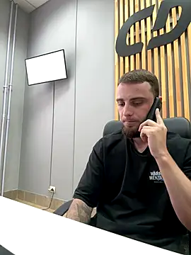 Ohhh pleasure online show from September 17, 2025, 5:09 am