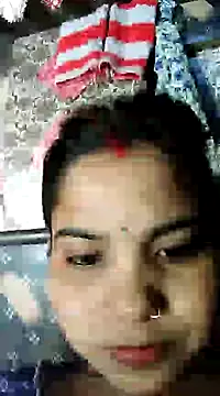 Snapshot of Bina_Bhanot chatting on February 20, 2025, 7:01 am Bina Bhanot online show from February 20, 2025, 7:01 am