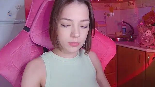 PamBeesly online show from April 26, 2026, 6:27 pm