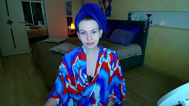 Snapshot of ReginaSparkle chatting on March 6, 2025, 1:05 am ReginaSparkle online show from March 6, 2025, 1:05 am