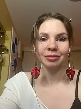 Snapshot of ReginaSparkle chatting on March 7, 2025, 4:46 am ReginaSparkle online show from March 7, 2025, 4:46 am