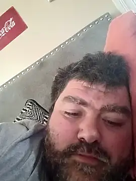 Snapshot of Rcraigue4 chatting on November 14, 2025, 3:37 pm Rcraigue4 online show from November 14, 2025, 3:37 pm