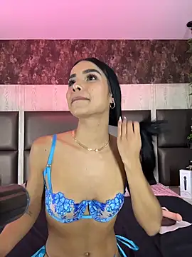 Snapshot of Bella_Smiith_ chatting on December 5, 2025, 7:55 pm Bella Smiith online show from December 5, 2025, 7:55 pm