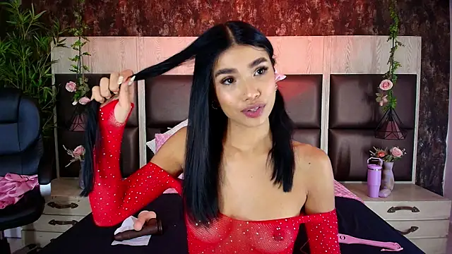 Snapshot of Bella_Smiith_ chatting on November 22, 2025, 12:37 pm Bella Smiith online show from November 22, 2025, 12:37 pm