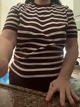 Snapshot of haskadin chatting on February 27, 2026, 11:21 am haskadin online show from February 27, 2026, 11:21 am