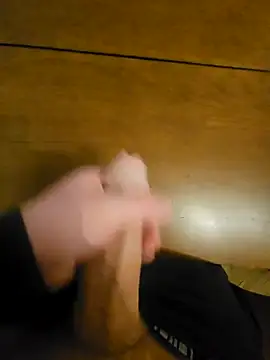 Snapshot of BigDick_97 chatting on January 25, 2025, 12:27 am BigDick 97 online show from January 25, 2025, 12:27 am