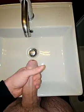 Snapshot of BigDick_97 chatting on January 21, 2025, 12:50 pm BigDick 97 online show from January 21, 2025, 12:50 pm