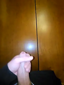 Snapshot of BigDick_97 chatting on March 23, 2026, 1:28 am BigDick 97 online show from March 23, 2026, 1:28 am