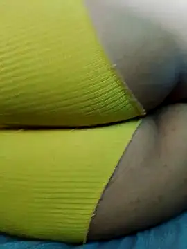 Snapshot of Lily_Sweet24 chatting on February 16, 2026, 6:50 pm Lily Sweet24 online show from February 16, 2026, 6:50 pm