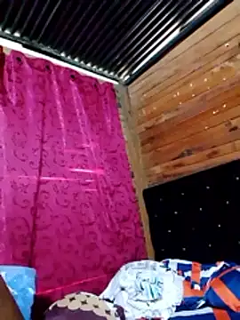 Snapshot of Lily_Sweet24 chatting on February 11, 2026, 11:54 am Lily Sweet24 online show from February 11, 2026, 11:54 am