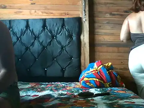 Snapshot of Lily_Sweet24 chatting on November 18, 2025, 3:15 pm Lily Sweet24 online show from November 18, 2025, 3:15 pm