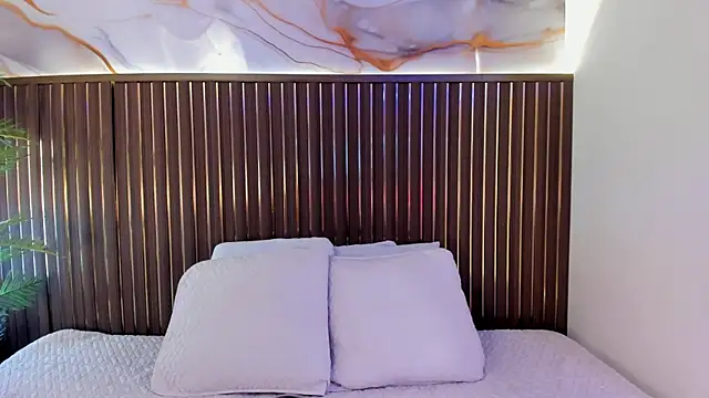 Snapshot of elevensky chatting on February 8, 2026, 7:22 pm elevensky online show from February 8, 2026, 7:22 pm