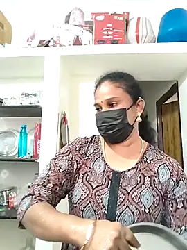 Tamil Aathira online show from November 18, 2025, 8:50 am