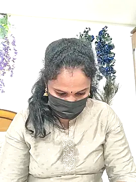 Tamil Aathira online show from November 8, 2025, 8:18 am