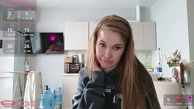 DianaShermy online show from January 13, 2026, 1:26 pm