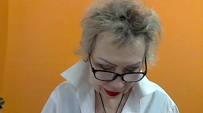 Snapshot of NessyJenixs chatting on March 1, 2025, 7:15 pm NessyJenixs online show from March 1, 2025, 7:15 pm