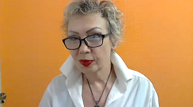 Snapshot of NessyJenixs chatting on March 7, 2025, 9:17 pm NessyJenixs online show from March 7, 2025, 9:17 pm