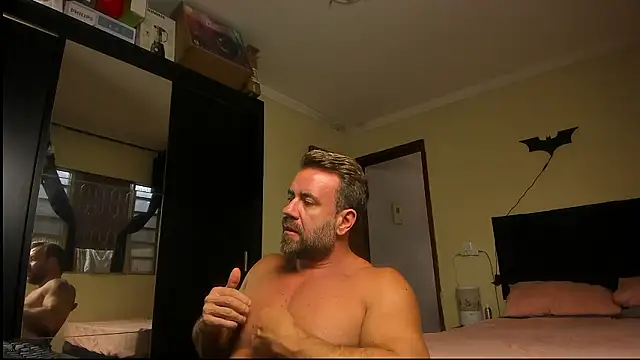 sexyflight online show from March 17, 2026, 7:28 pm