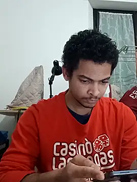 Snapshot of cingonduro chatting on December 3, 2025, 5:34 pm cingonduro online show from December 3, 2025, 5:34 pm