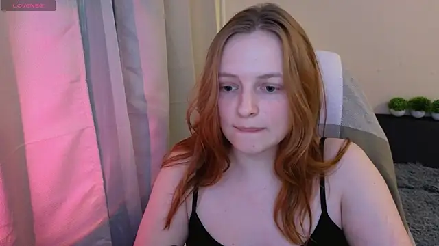 Snapshot of Hanna_melon chatting on February 7, 2025, 3:08 pm Hanna melon online show from February 7, 2025, 3:08 pm