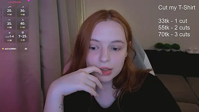 Snapshot of Hanna_melon chatting on March 16, 2025, 9:47 pm Hanna melon online show from March 16, 2025, 9:47 pm