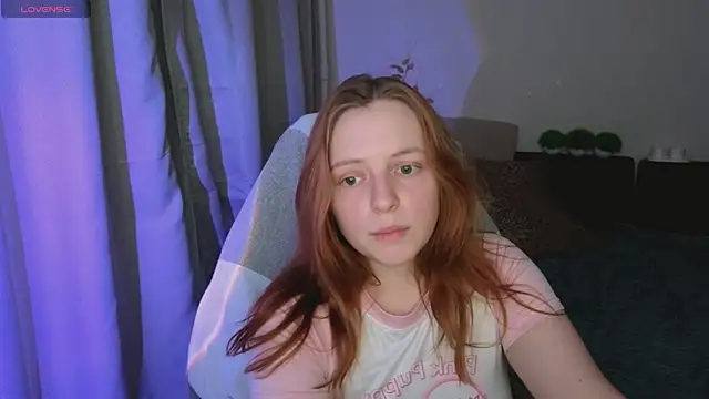 Snapshot of Hanna_melon chatting on February 23, 2025, 4:07 am Hanna melon online show from February 23, 2025, 4:07 am