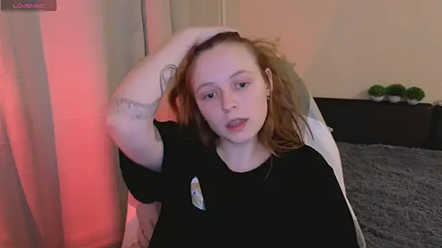 Snapshot of Hanna_melon chatting on February 12, 2025, 1:09 am Hanna melon online show from February 12, 2025, 1:09 am