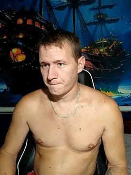 Snapshot of DiMastyzzz chatting on October 18, 2025, 4:20 pm DiMastyzzz online show from October 18, 2025, 4:20 pm