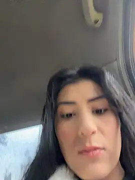 fiorella paris online show from November 29, 2025, 10:10 pm