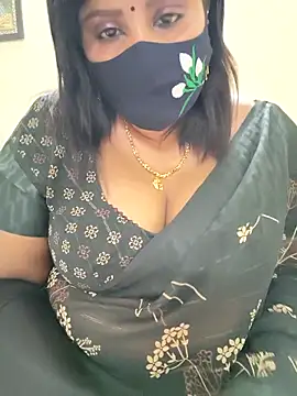 Snapshot of Queenflowerr chatting on November 4, 2025, 2:54 pm Queenflowerr online show from November 4, 2025, 2:54 pm