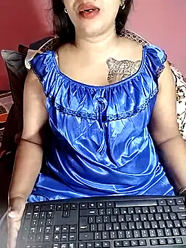 Sexy-Monikaa online show from May 24, 2026, 3:28 am