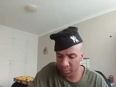 sydmanyoba online show from October 26, 2025, 3:45 pm