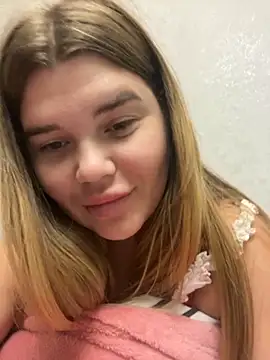 ella zzz online show from October 2, 2025, 9:51 pm