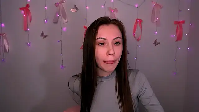 Snapshot of Nikonara_Love chatting on February 16, 2026, 2:16 pm Nikonara Love online show from February 16, 2026, 2:16 pm