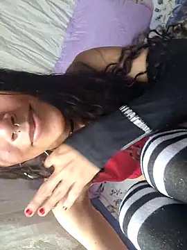 novinhatransexy online show from April 13, 2026, 5:39 pm