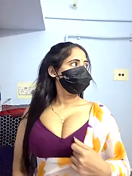 Hot honey77 online show from September 20, 2025, 5:51 pm