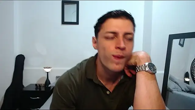 Frank Millers online show from May 15, 2026, 11:03 pm