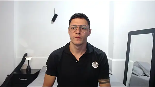 Frank Millers online show from April 19, 2026, 11:18 pm