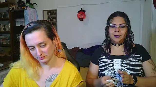 Snapshot of Evelan420 chatting on November 4, 2025, 8:12 pm Evelan420 online show from November 4, 2025, 8:12 pm