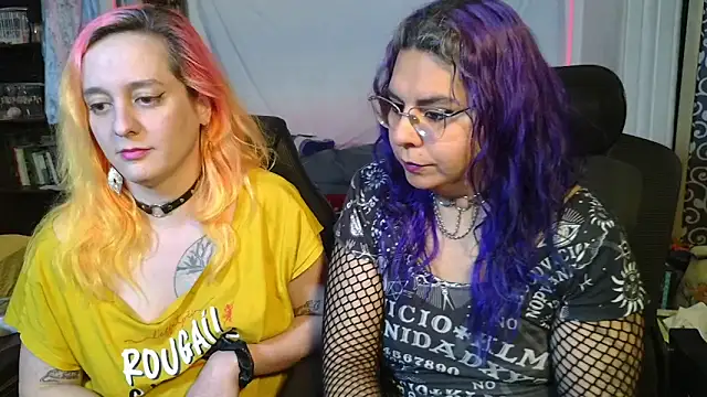 Evelan420 online show from February 4, 2026, 8:37 pm