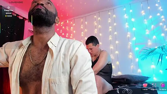 Snapshot of Simon_Basset chatting on September 26, 2025, 12:56 pm Simon Basset online show from September 26, 2025, 12:56 pm