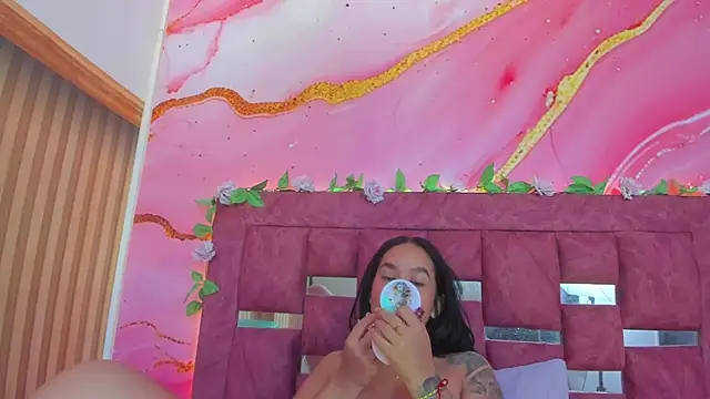 Snapshot of scarlett__evans_ chatting on July 21, 2026, 6:53 pm scarlett evans online show from July 21, 2026, 6:53 pm
