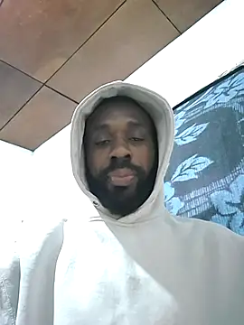 onewinnertee online show from February 14, 2026, 1:44 pm