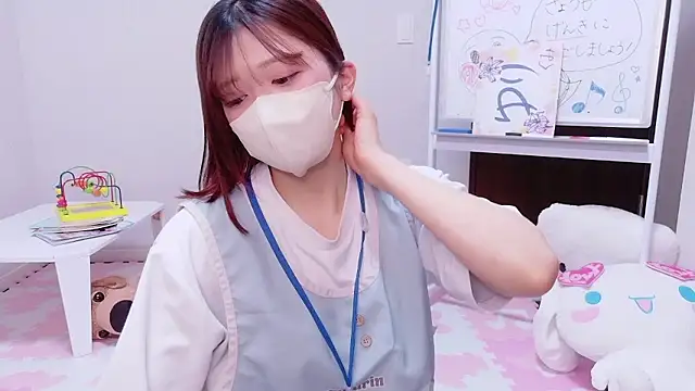 NA-KAREN-V8 online show from April 20, 2026, 1:13 pm