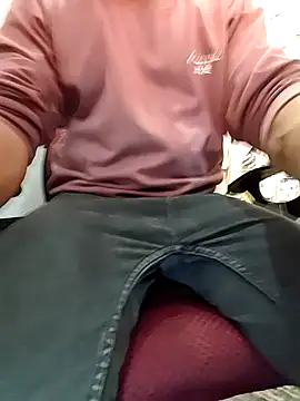 RaviRoy2326 online show from February 15, 2026, 7:31 am