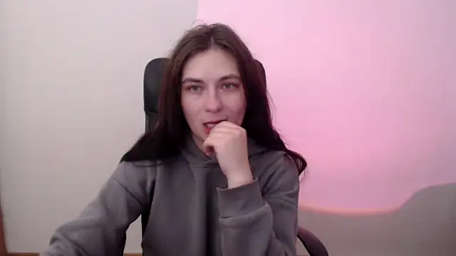 Snapshot of AmandaJi_ chatting on December 4, 2025, 7:07 am AmandaJi online show from December 4, 2025, 7:07 am