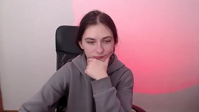 Snapshot of AmandaJi_ chatting on November 22, 2025, 8:35 am AmandaJi online show from November 22, 2025, 8:35 am