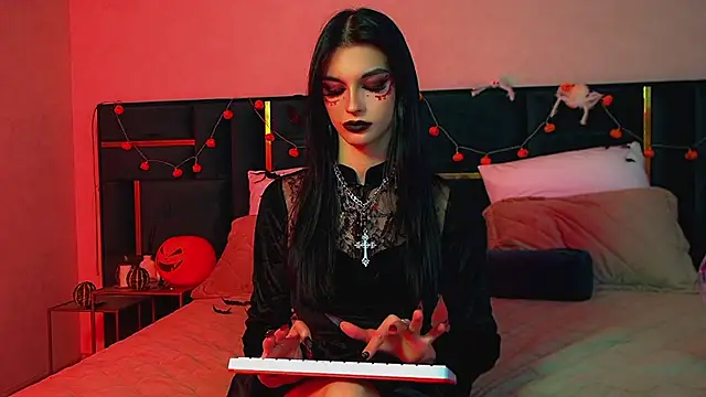 BeverlyMost online show from October 29, 2025, 6:29 pm