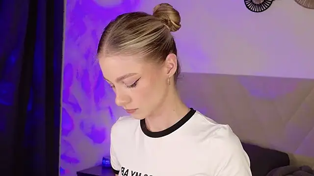 GabriellaOlsen online show from February 27, 2026, 5:35 pm