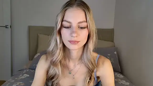 GabriellaOlsen online show from October 20, 2025, 11:22 am